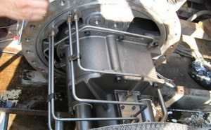 刚换的螺杆成人抖音免费版没过几天就又坏了怎么维修？